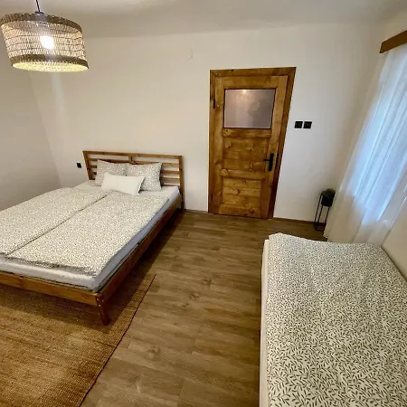 Chaloupka Na Perkach