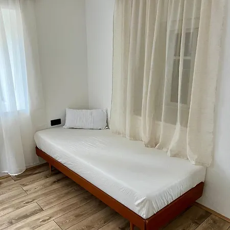 Chaloupka Na Perkach Ferienhaus *